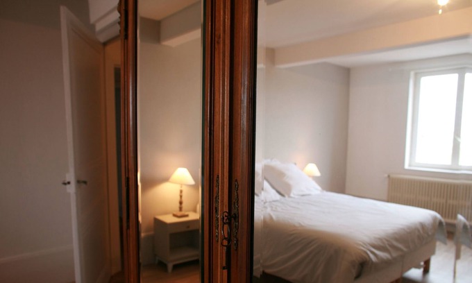 Civrieux House | Les Chambres d'hôtes du Pont de Pierre