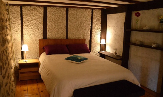 Sembadel Bed & Breakfast | Les Chambres de Solol : Chambre Evasion