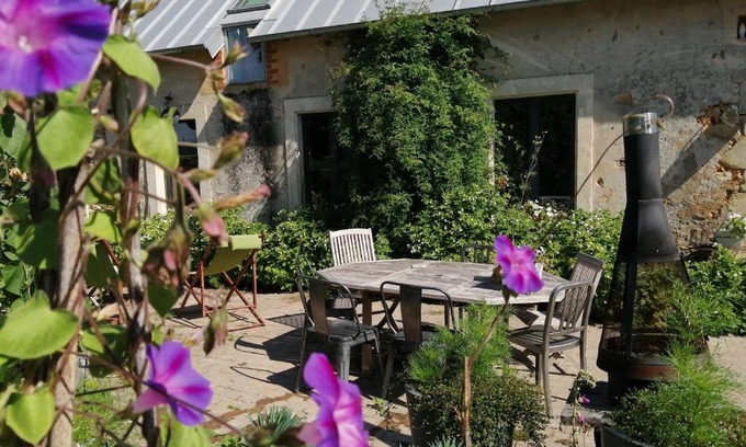 Epineu-le-Chevreuil House | Les chambres de balade au jardin