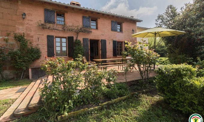 Verfeil House | Les Deux Pigeonniers