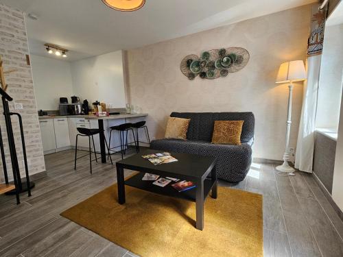 Chatillon-sur-Cher House | Les Hirondelles