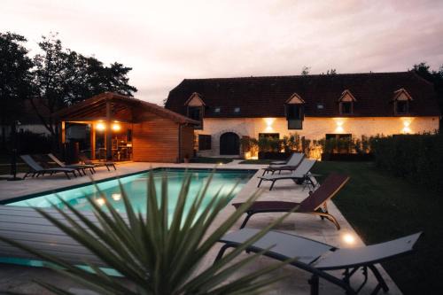 Saint Sozy House | Les Noyers De Gaudelle