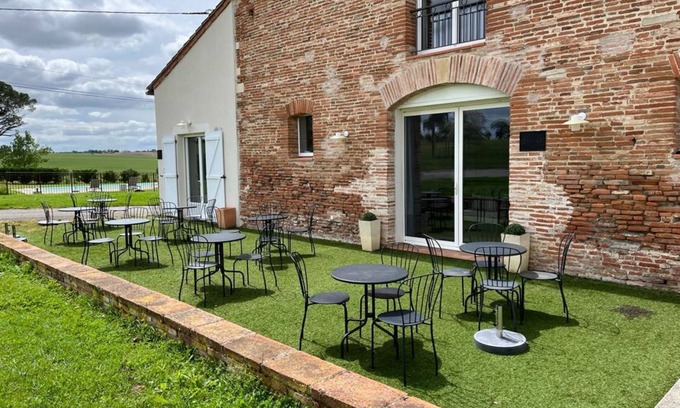 Sainte-Foy-d'Aigrefeuille House | Les Oliviers Binel à Ronsac