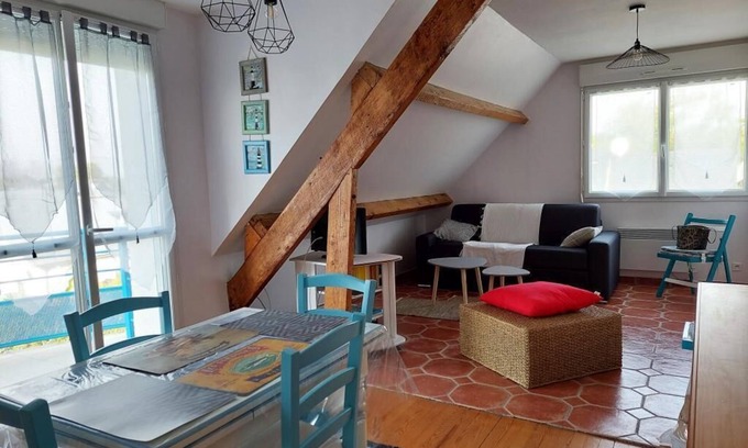 Beg-Meil Apartment | Les Pins, beach apartment on foot.