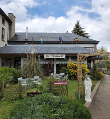 Benevent L Abbaye Hotel | Les Remparts - chez Dan et Francois