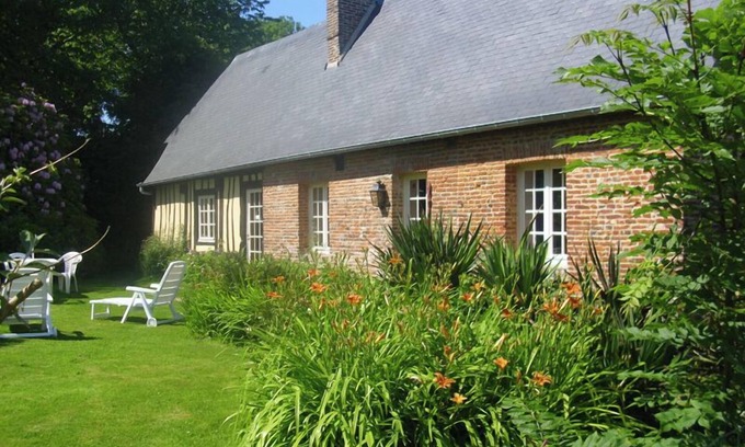 Benesville House | Les Rhododendrons - BENESVILLE