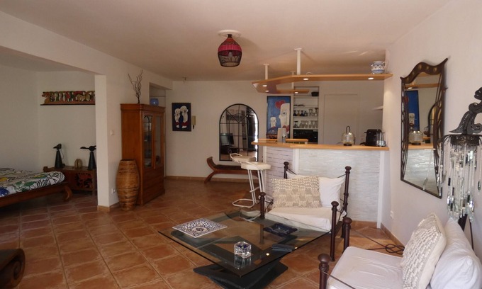 La Seyne-sur-Mer Condo | Les Tamarissimes