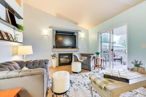 Olympia House | Less Than 2 Mi to Budd Inlet Pet-Friendly Home!