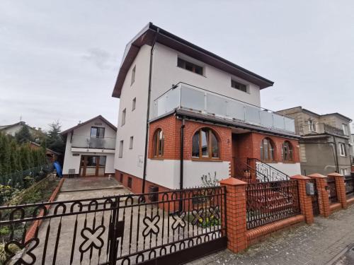 Szczecinek Apartment | Letni guesthouse