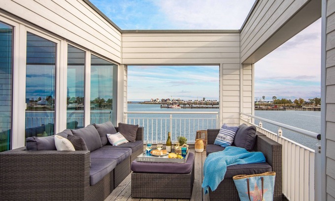 Olpenitz House | Light-flooded villa with large terrace, direct waterfront, wellness area