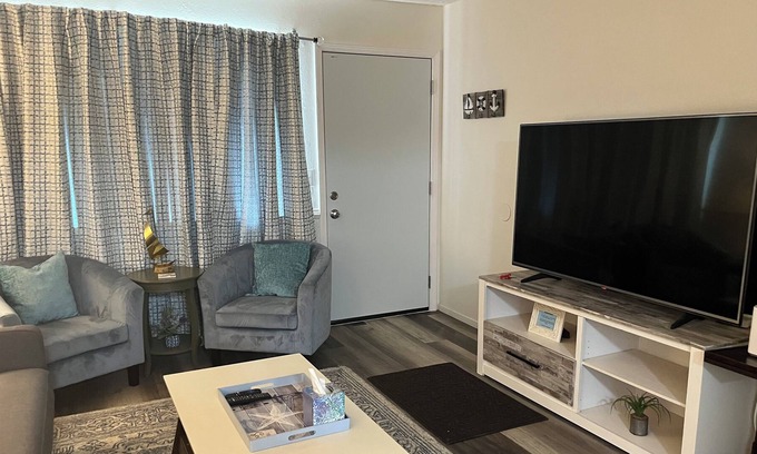 Lemoore Apartment | Lighthouse Inn