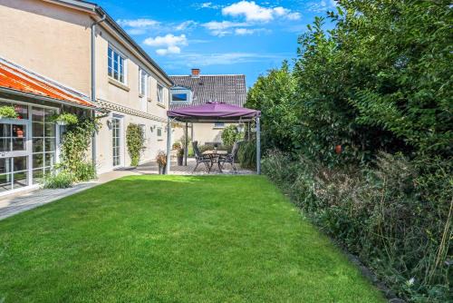 Nordenskov House | Like Home Holiday House 9 B