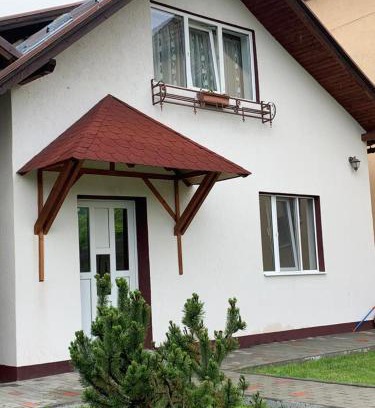 Rasnov House | LIKE HOME