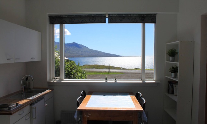 Djupivogur Cottage | Lindarbrekka