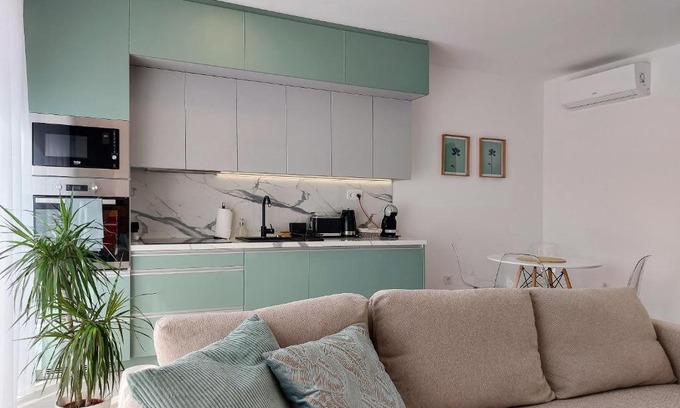 Mosonmagyarovar Apartment | Linden Apartman 001 - Adults Only