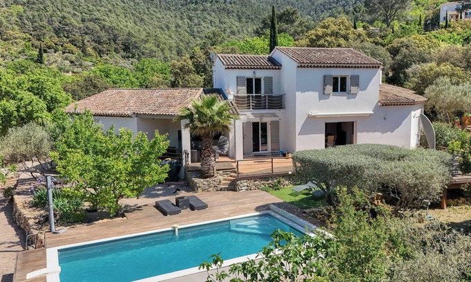 Sollies-Toucas House | Listed Provencal villa with magnificent view and swimming pool - 25 mn from sea
