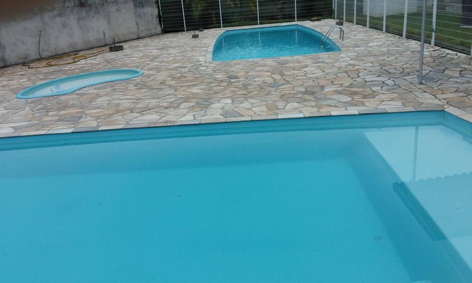 Matinhos Condo | LITORAL OF PARANA QUITINETE WITH AIR - Free Wi Fi fiber optic.