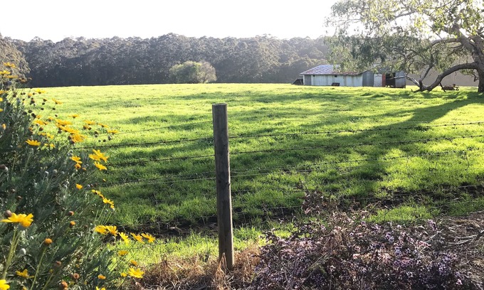 Channybearup Other | Little Tractor House, Retro family farmhouse with rural views