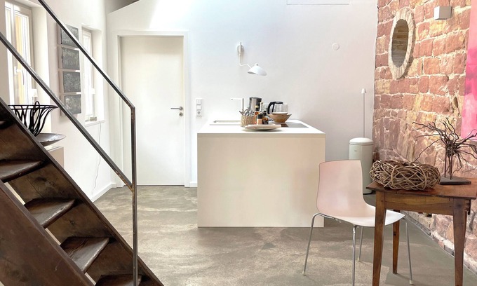 Sankt Ingbert House | Live more beautifully in the denkmal 19 design apartment with terrace access