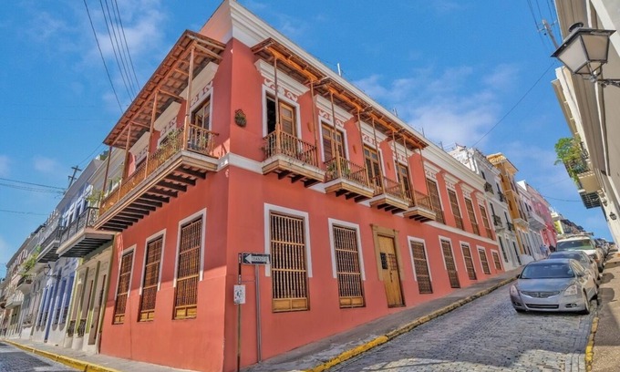 Mercado Apartment | Live Your Best Life In An Actual Palace