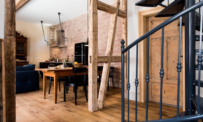 Lahr House | Living in a listed building, 2-floor apartment, high-quality furnishings