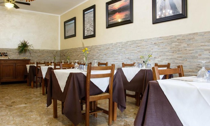 Sissa Trecasali Hotel | Locanda con cucina Il Tornado