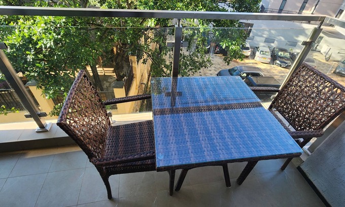 Remera Apartment | Located 5 minutes from Kigali golf course & all major international embassies.