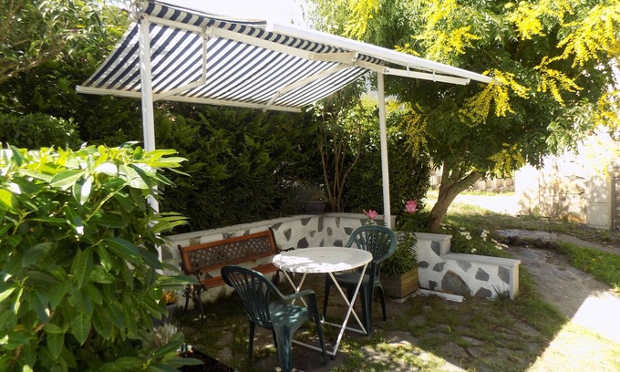 Coubon House | Location Saisonnière en Bord de Loire