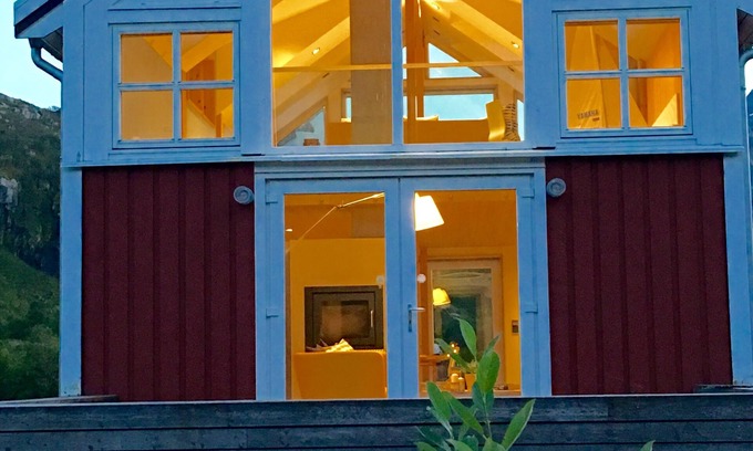 Tangstad Ski Chalet | Lofoten Fjord Lodge