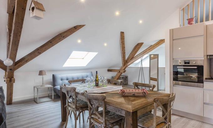 Riquewihr Apartment | Loft de charme*, Charme 4★ : loft, terrasse, parking