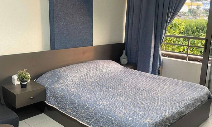 Zouk Mosbeh Apartment | Loft in Siwar,2 min from Hotel Le Royal,incl motor