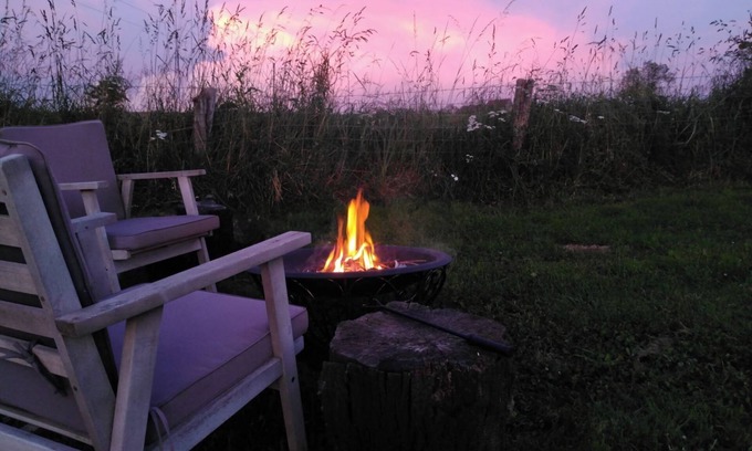 Lapalisse House | Logement Insolite Avec Jacuzzi