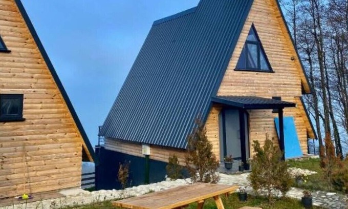 Persembe Ski Chalet | Loin du Monde Bungalow- 130sqm on 2 floors with 2 gardens