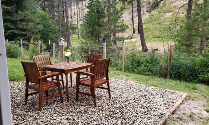 Hereford House | Lone Wolf Lodge in Wallowa-Whitman National Forest