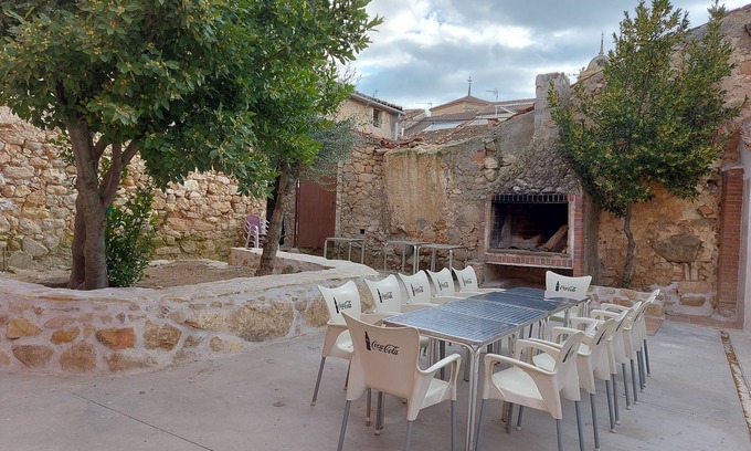 Valseca House | Los Laureles. VUT-40/553 House ideal for families with babies, children and pets.