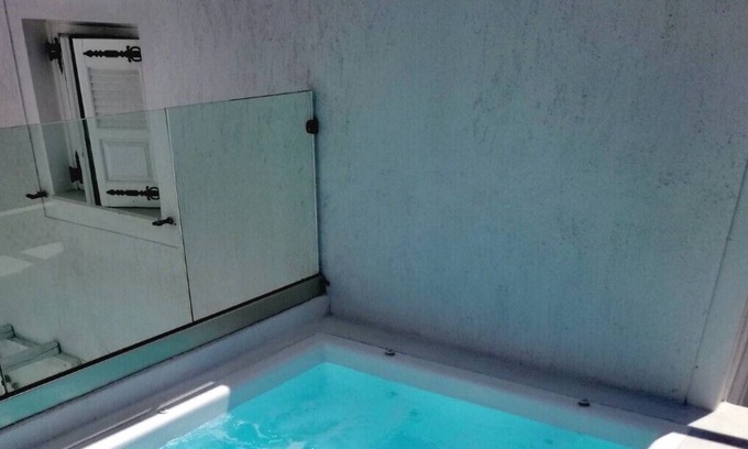 Perissa Apartment | Loukas Emma- Two Bedroom Apartment