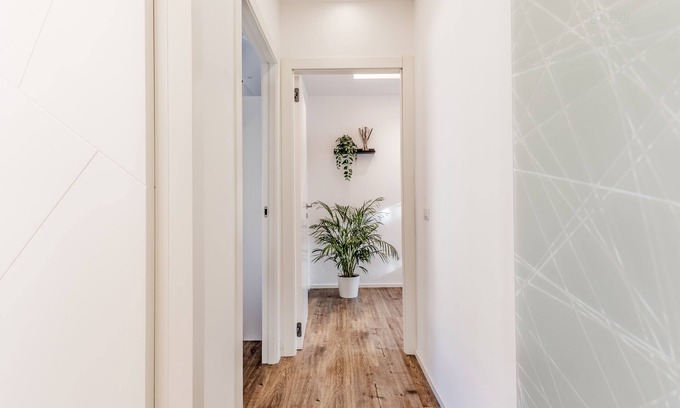 Quartiere XXIV Don Bosco House | LoungeFloor Metro A Netflix & Wi-Fi