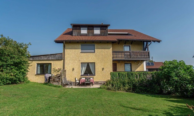 Nussdorf am Attersee Apartment | Lovely apartment for 4 people with terrace