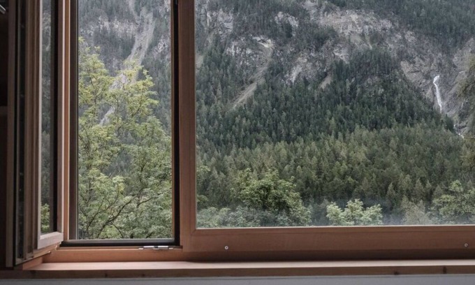 Filisur Apartment | Lovely apartment for 6 guests with WIFI, TV, balcony and pets allowed