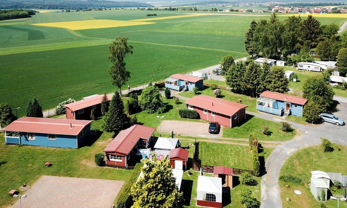 Bad Emstal House | Lovely apartment in villa for 3 guests with pool, WIFI, TV, terrace and pets allowed