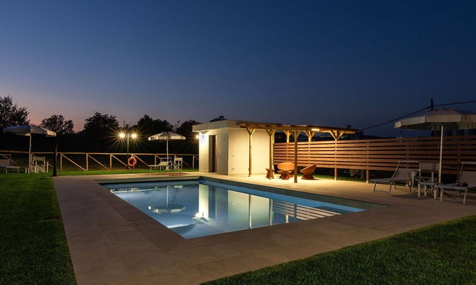 Larciano House | Lovely apartment in villa for 4 people with A/C, WIFI, pool, TV and panoramic view