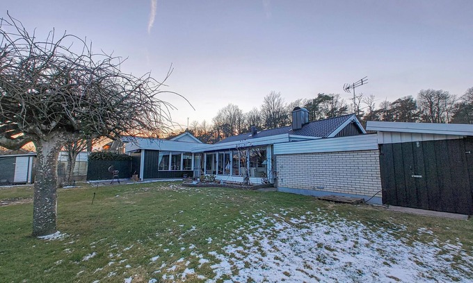 Gullbrandstorp House | Lovely home in Gullbrandstorp with WiFi