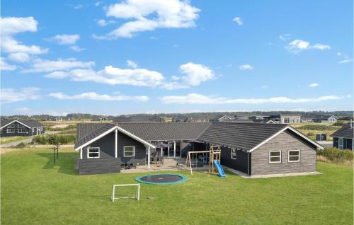 Nr. Lyngby House | Lovely Home In Løkken With Wifi