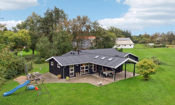 Strandby House | Lovely home in Strandby with kitchen