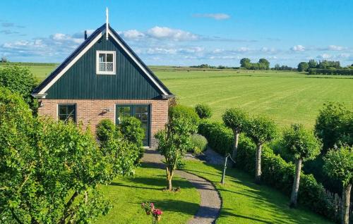 Wijdenes House | Lovely Home In Wijdenes With Wifi
