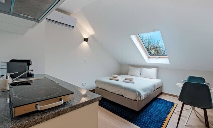 Alvalade Apartment | Lovely studio, fully equipped & near subway (Nº11)