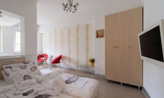 Sofia Apartment | Lovely Top Center Studionn
