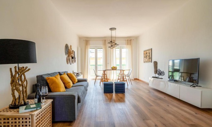 Acquaviva delle Fonti Apartment | Luciano's : Abitare nel confort e nella luminosità