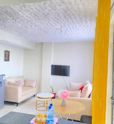 Nanyuki Apartment | Lucky House 1br with Netflix Wifi