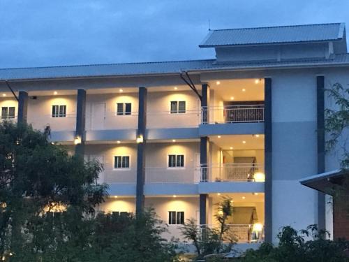 Phayakkhaphum Phisai Apartment | Lullaby Residence